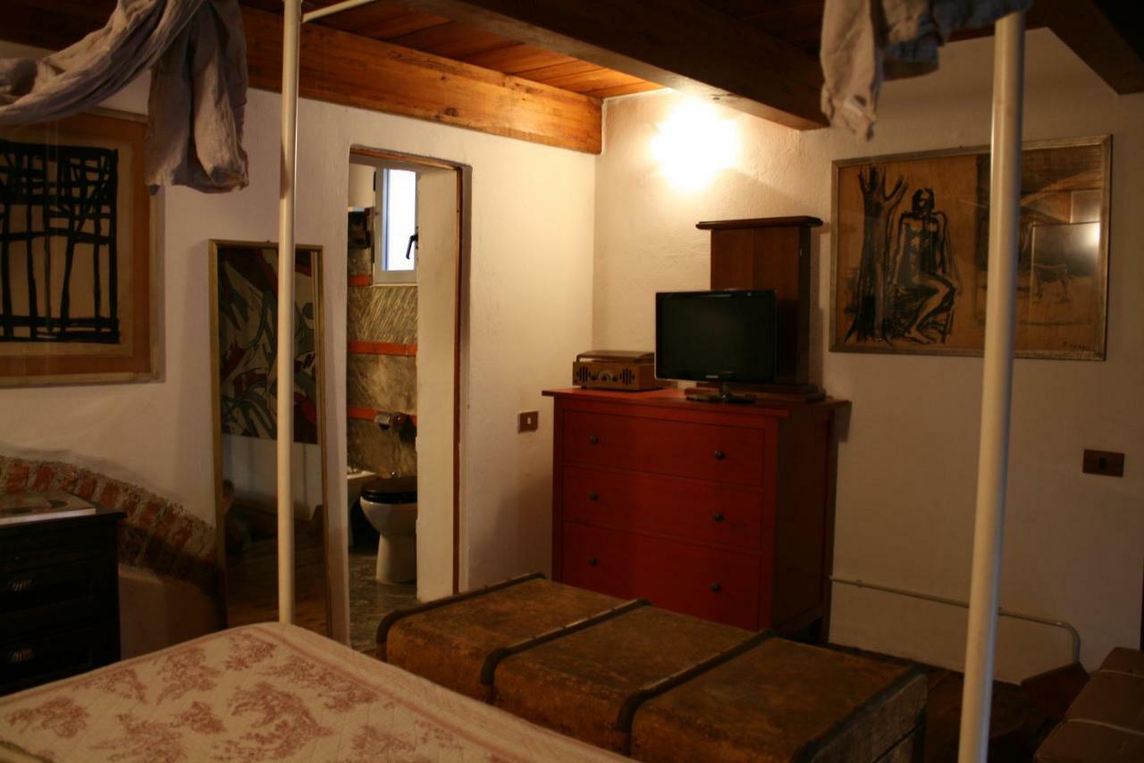 Central Apartment With Garden Milano Esterno foto